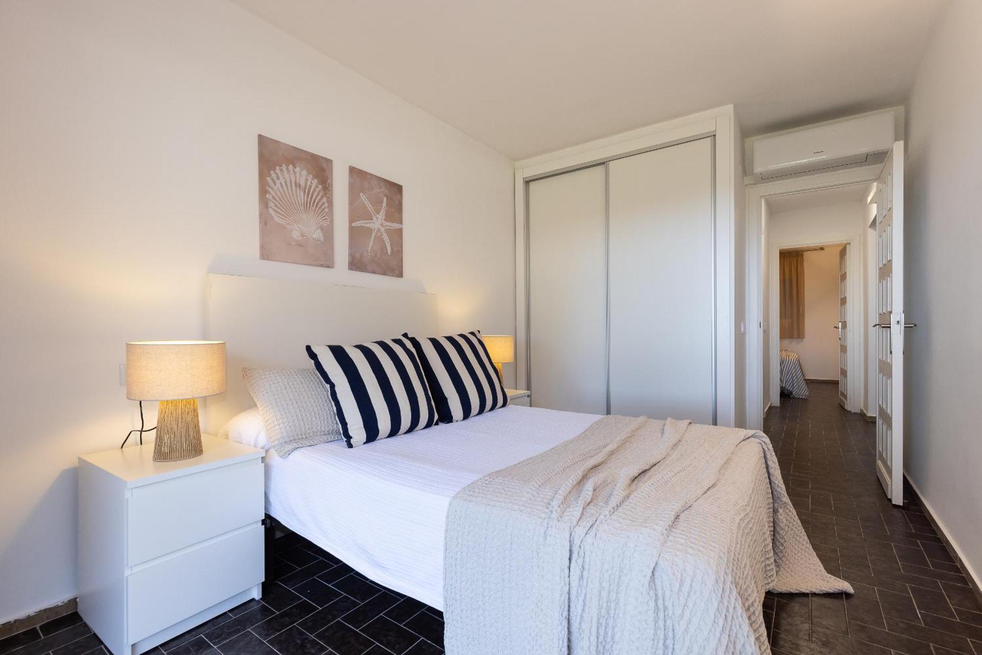 Uhc Dms Family Apartments Cambrils Rom bilde