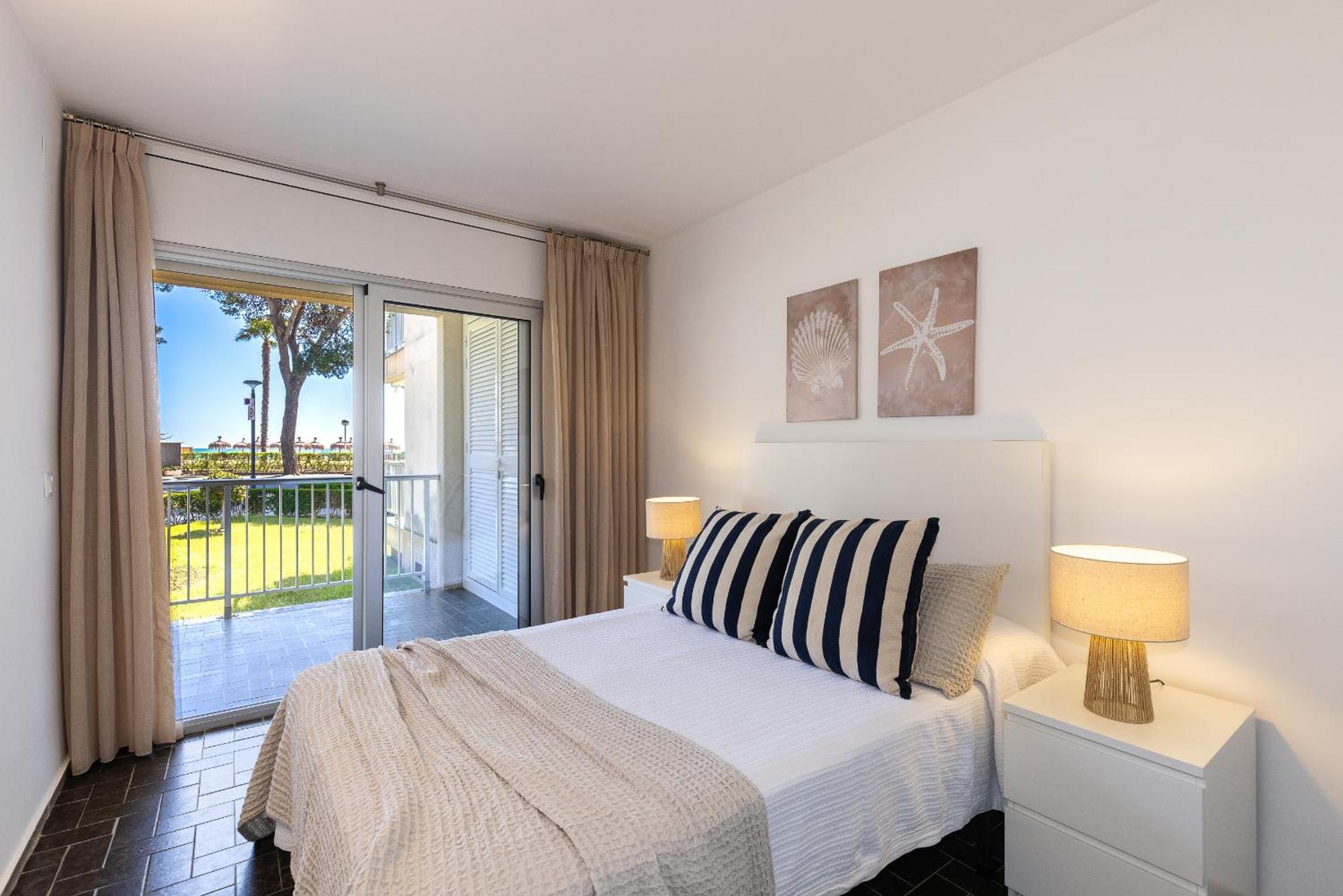 Uhc Dms Family Apartments Cambrils Eksteriør bilde