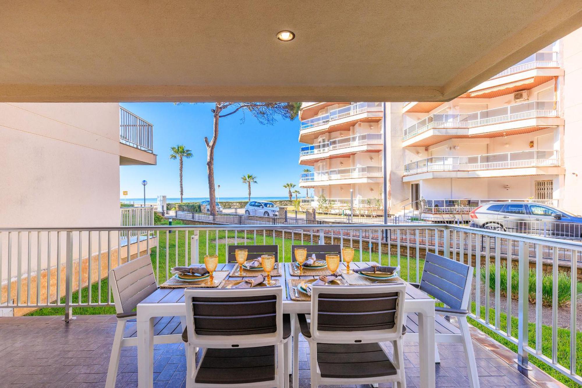 Uhc Dms Family Apartments Cambrils Eksteriør bilde
