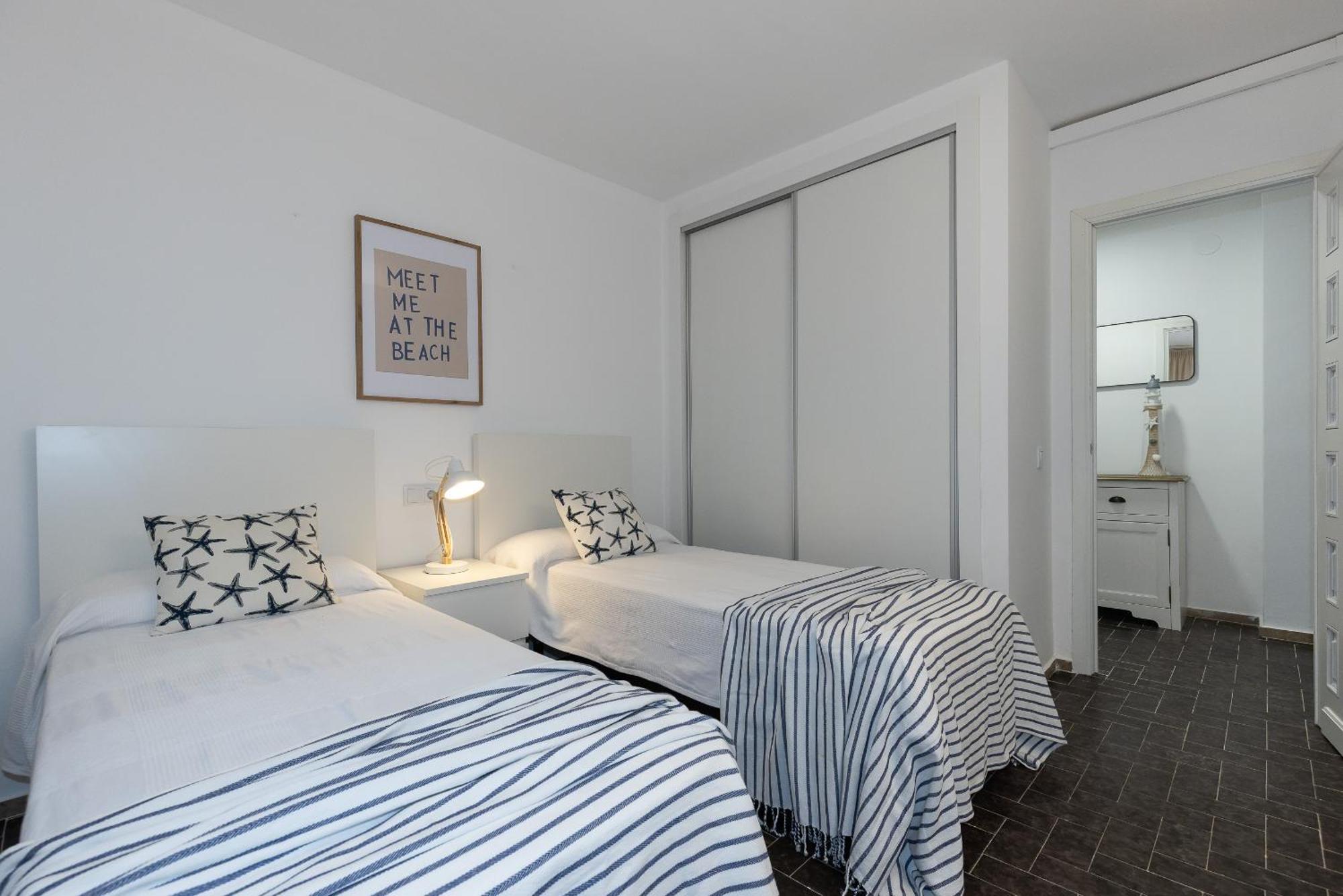 Uhc Dms Family Apartments Cambrils Rom bilde