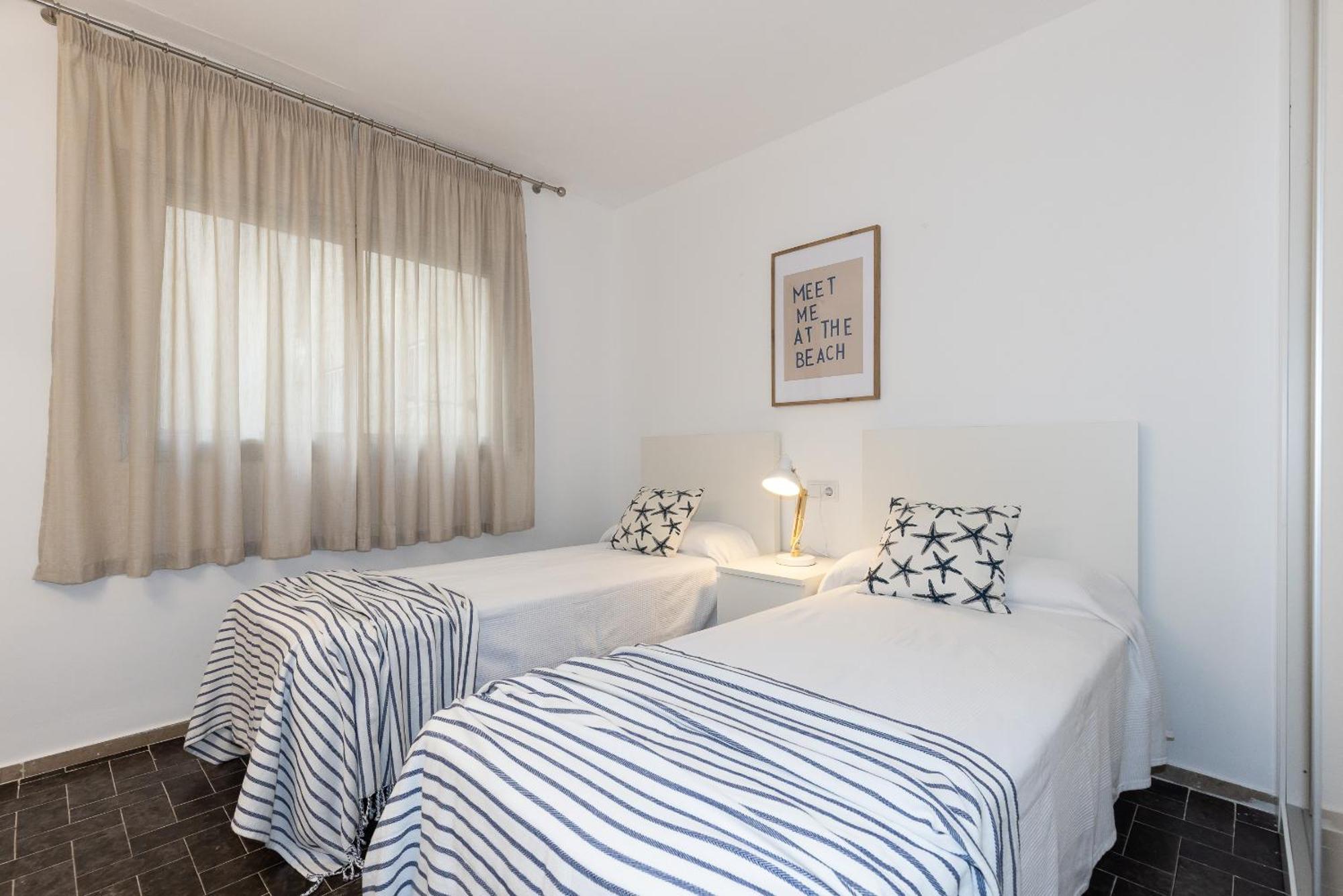 Uhc Dms Family Apartments Cambrils Rom bilde